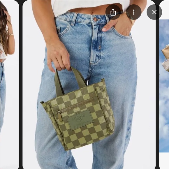 Aloha checkmate crossbody bag - Picture 4 of 5